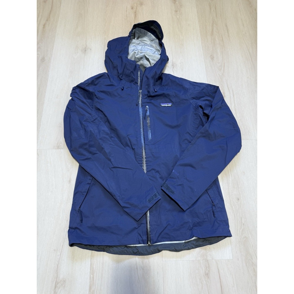 Patagonia Women's Medium Navy Blue Shell Wind/Water Resistant Lightweight Jacket